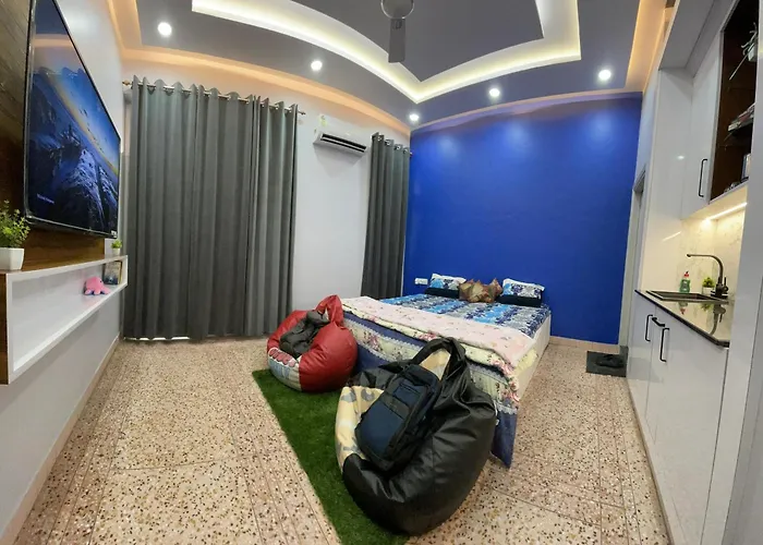 Nawabi Sunrise Homestay